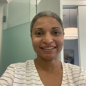 Meet your Posher, Angela